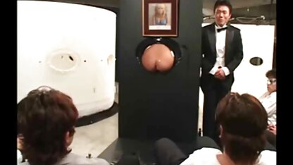 Brunette sec dit gai gia cho blowjobs và được đôi fucked