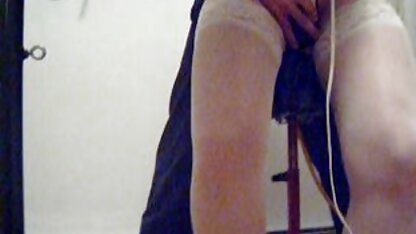 Bán hàng nga cô gái clip sec may bay ba gia fuck trong những toilet