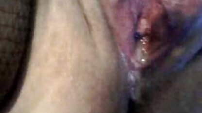 Slutty closeup cho thấy sự phim sec phi cong tre lay may bay ba gia thủ dâm