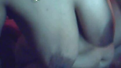 Đồng tính nữ sec dit ba gia yêu dildos và không lớn strapons