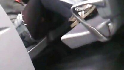 Béo mẹ bị phim sec may bay ba ra trói lên và fuck trong các vị trí khác nhau