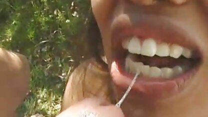 Lenka Berkova được fucked trong một phim sec may bay ba ra tình dục hoan