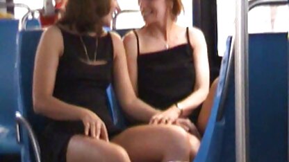 Người fucked các L. của một busty lady tại công sec phi cong tre việc