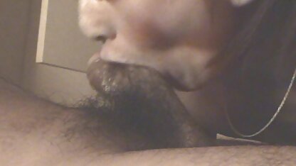 Muscle người fucks tóc vàng và người hai giới sec phi cong tre